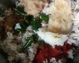 A picture of step 1 of Chicken kofta curry.