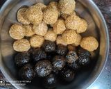 तिल गुड़ लड्डू (Til gud laddu recipe in hindi) रेसिपी चरण 6 फोटो