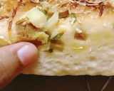 Foto langkah ke 6 dari resep Cheese, Garlic & Sausage Bread (No Ulen).
