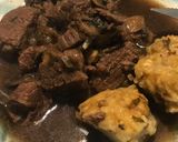 Foto del paso 10 de la receta: Carne a la cerveza y bolita de pan