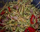 Foto langkah ke 5 dari resep ANTI PAHIT Tumis bunga pepaya (tumis kembang kates gantung).