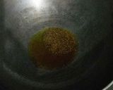 A picture of step 3 of Arbi ki spicy dry veg.