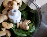 Foto del paso 3 de la receta: Pasta con pesto de albahaca y anacardos