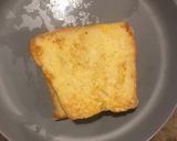 Foto langkah ke 10 dari resep Makanan AnakRoti Susu Lapis Telur Orak Arik.