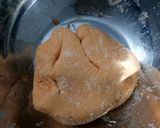 Hình bước làm 5 của món Chè Bột Lọc Gấc Heo Quay