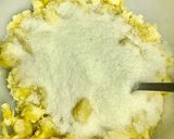 A picture of step 2 of Banana Nugget.