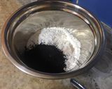 Foto del paso 2 de la receta: Alfajores oreo caseros bañados en chocolate