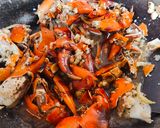 Foto langkah ke 4 dari resep Kepiting lada hitam ala Homed.