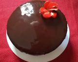 A picture of step 6 of Perfect Chocolate Mirror Glaze.