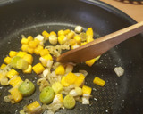 Foto del paso 5 de la receta: Salteado alubias rojas con quinoa, calabaza, puerro y jengibre