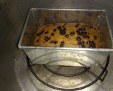 A picture of step 3 of Chocolate chip banana bread🍫 without oven.