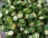 A picture of step 1 of Bhindi.