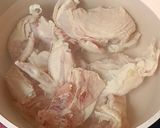 Foto langkah ke 1 dari resep Soto Ayam Bumbu Kuning.