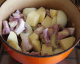 Foto del paso 1 de la receta: Puré bicolor de coliflor con aceite de pistacho y semillas de sésamo