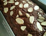 Foto langkah ke 7 dari resep Choco cheese banana bread.