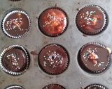 A picture of step 7 of Chocolate or Strawberry Cupcakes.