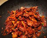 Jeyuk Bokkeum (Fűszeres sertésfalatok) recept fázis 6 fotója
