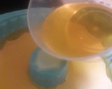 Foto del paso 12 de la receta: Gelatina Flotante o Flotantina sabor Uva, Naranja, Granadilla a lo Carmelita