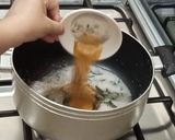A picture of step 3 of Fish Head Curry.