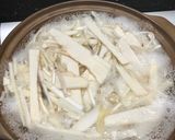 Hình bước làm 1 của món CÁ HỘP KHO MĂNG (món ngon dễ làm)