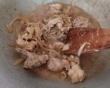 Foto langkah ke 2 dari resep 85. Ayam Jamur Teriyaki.