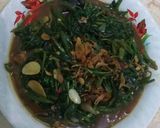 Foto langkah ke 7 dari resep Tumis kangkung tauco.