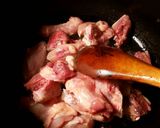Foto del paso 6 de la receta: Menudillos de pollo, en salsa de higadillos y cuñas de patatas fritas