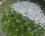 Foto langkah ke 5 dari resep Sayur Bening Daun Kelor.