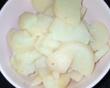 A picture of step 3 of Memoni Chaat (Mix Plate).