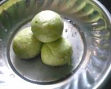 A picture of step 7 of Spinch rasgulla.