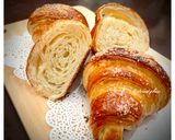 Foto langkah ke 10 dari resep Simple Croissant.