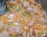 Foto langkah ke 2 dari resep Martabak Mini (Telur,Sosis, Wortel,Timun,Cabe)✓.
