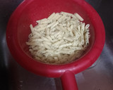 Foto del paso 2 de la receta: Penne con carne y tomate