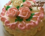Hình bước làm 6 của món Bánh gateau nhân kem sầu riêng, kem tươi