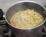 A picture of step 21 of Chinese vegetable rice (Chinese pulao).