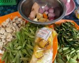 Foto langkah ke 4 dari resep Lontong Mie Tauco.