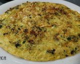 Foto del paso 5 de la receta: Tortilla de cebolla y bacalao en aceite
