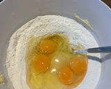 A picture of step 3 of Lemon cupcakes.