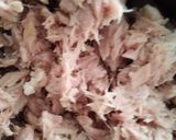 Foto del paso 2 de la receta: Surimi y atún para empanadas