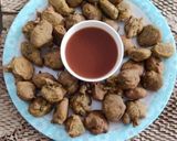 A picture of step 5 of Bajra Fritters.