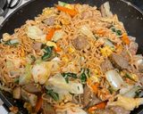 Foto langkah ke 12 dari resep Mie Goreng (Resep No. 112).
