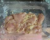 Foto langkah ke 2 dari resep Ayam Fillet Dada Bawang Putih.