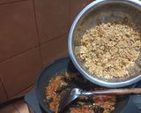 Foto langkah ke 5 dari resep Nasi Tutug Oncom Khas Tasikmalaya.