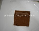 Foto langkah ke 13 dari resep Tokyo Banana Chocolate Roll Cake.