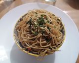 Une image de l'étape 9 de Nouilles sautées aux légumes.
