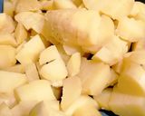A picture of step 5 of Potato and Tuna Salad.