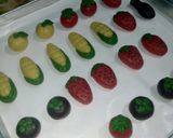 Foto langkah ke 4 dari resep Kue Kering Buah Fantasi.