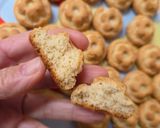 Foto del paso 7 de la receta: Galletitas de miel, sencillas, fáciles, económicas y sin balanza 🍯 ideales para un día de lluvia 🥹 🌧️