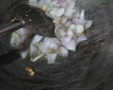 A picture of step 4 of Chilli Potato.