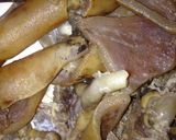 A picture of step 1 of Cowleg and pomo papper soup.